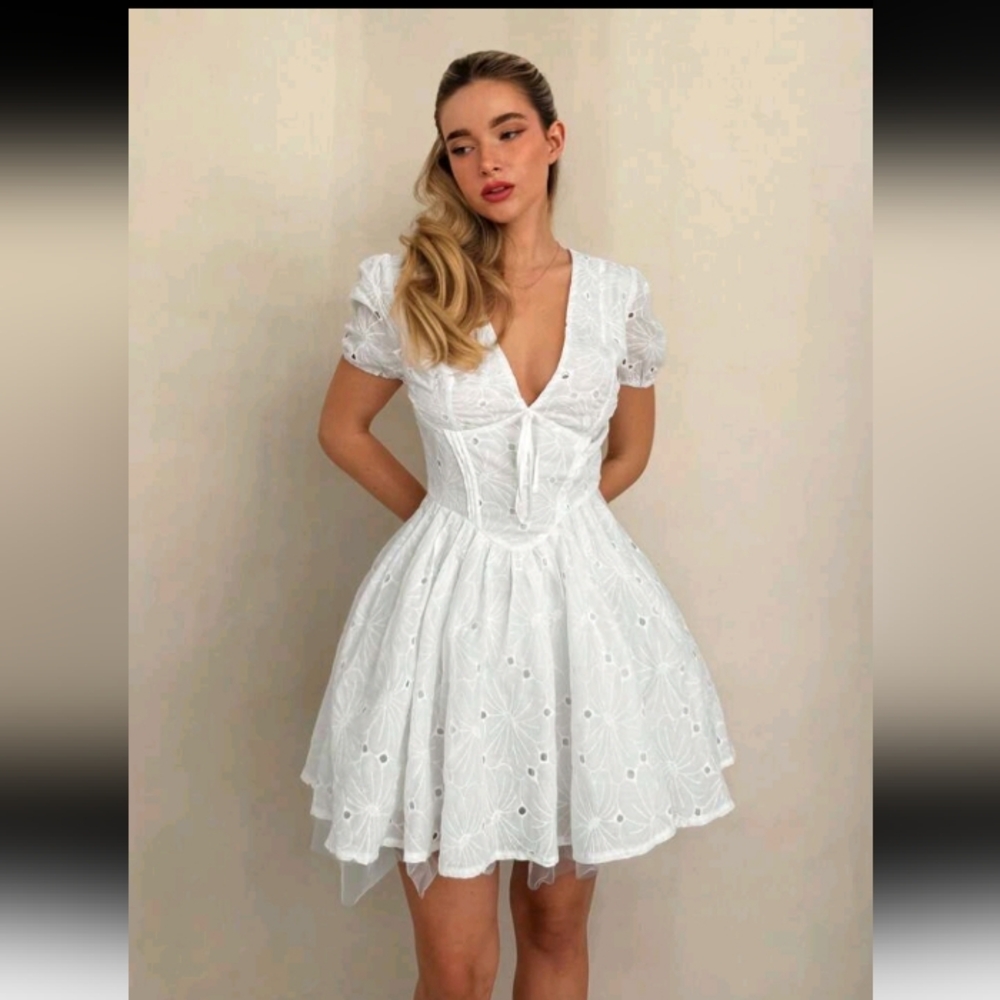 Women's Summer Floral Embroidery Elegant Vacation Daily White Dress,Summer - Picture 3 of 4